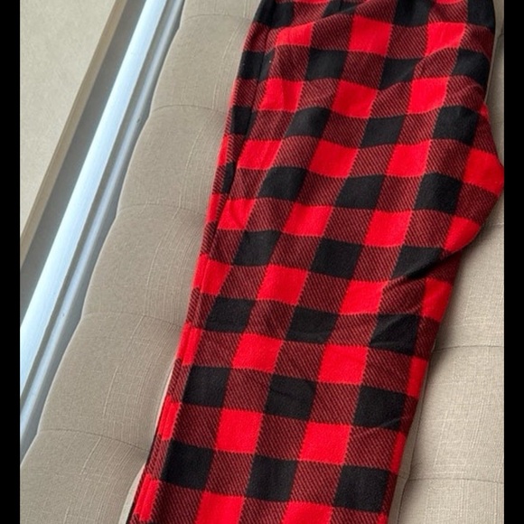 Black and red checkered pajama pants- size small - Picture 2 of 2